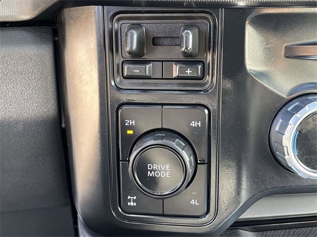 Certified 2025 Ford F250 Platinum image 27