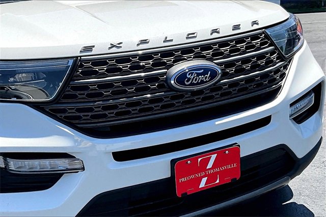 Certified 2022 Ford Explorer XLT w/ Equipment Group 202A image 29