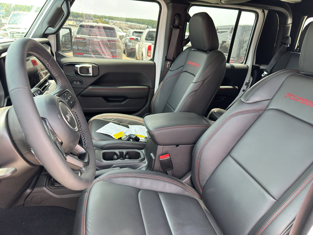 Used 2025 Jeep Gladiator Rubicon AWD/4WD image 11