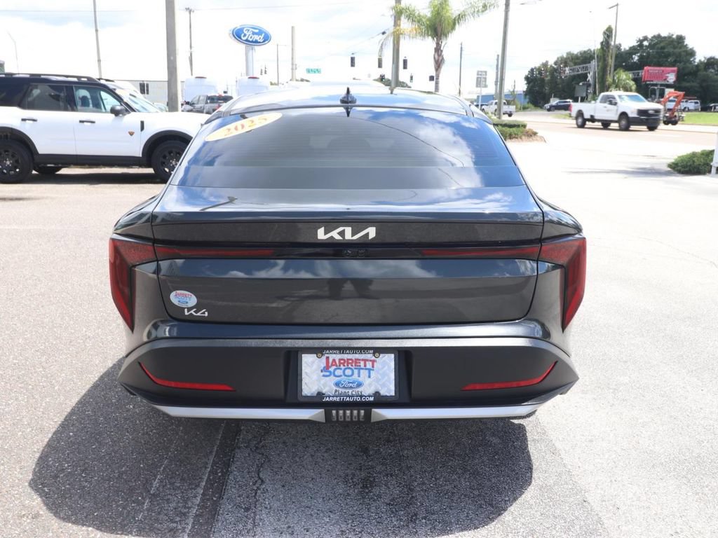 Used 2025 Kia K4 FWD image 10