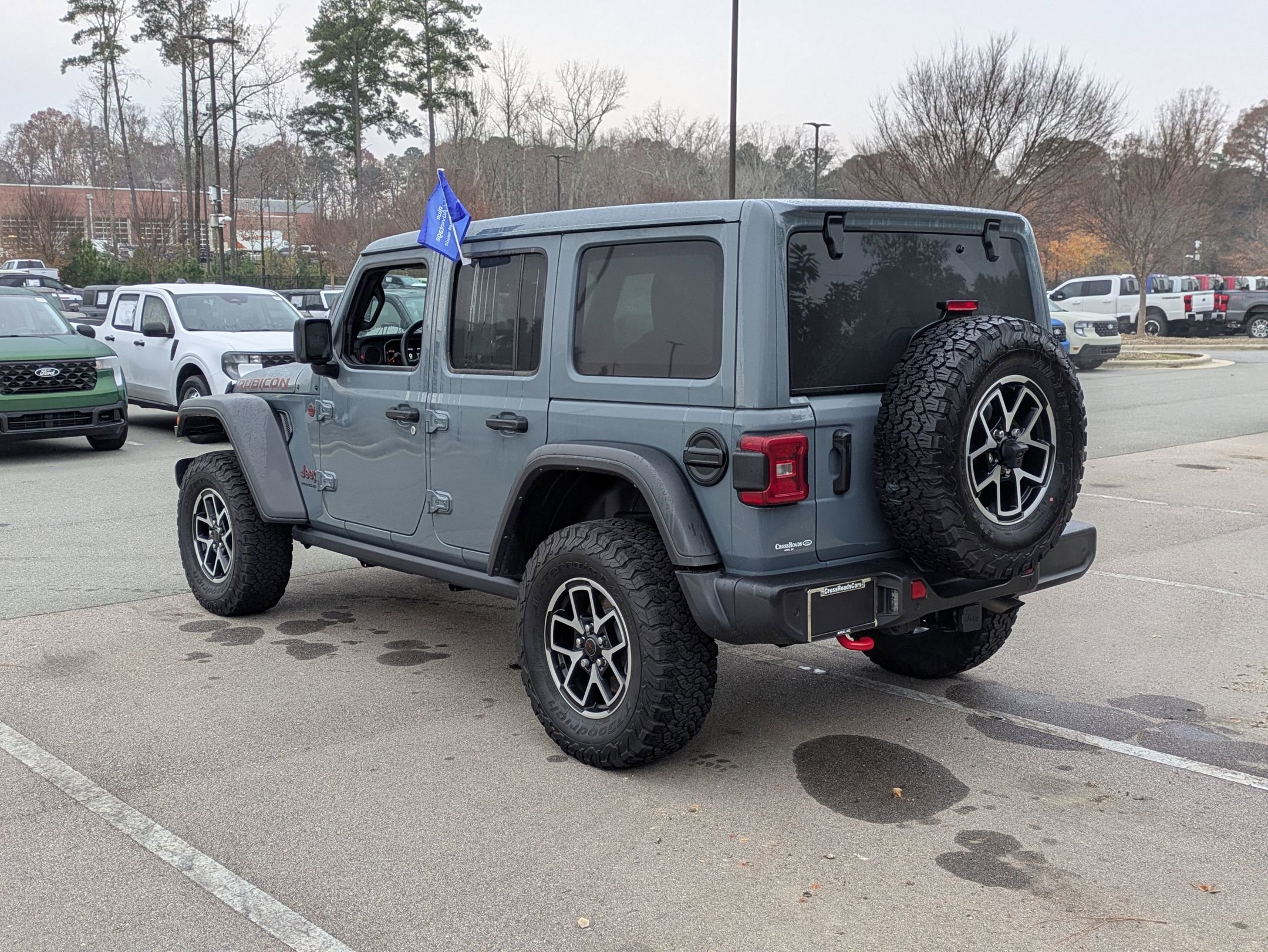 Used 2024 Jeep Wrangler Unlimited Rubicon w/ Technology Group image 6