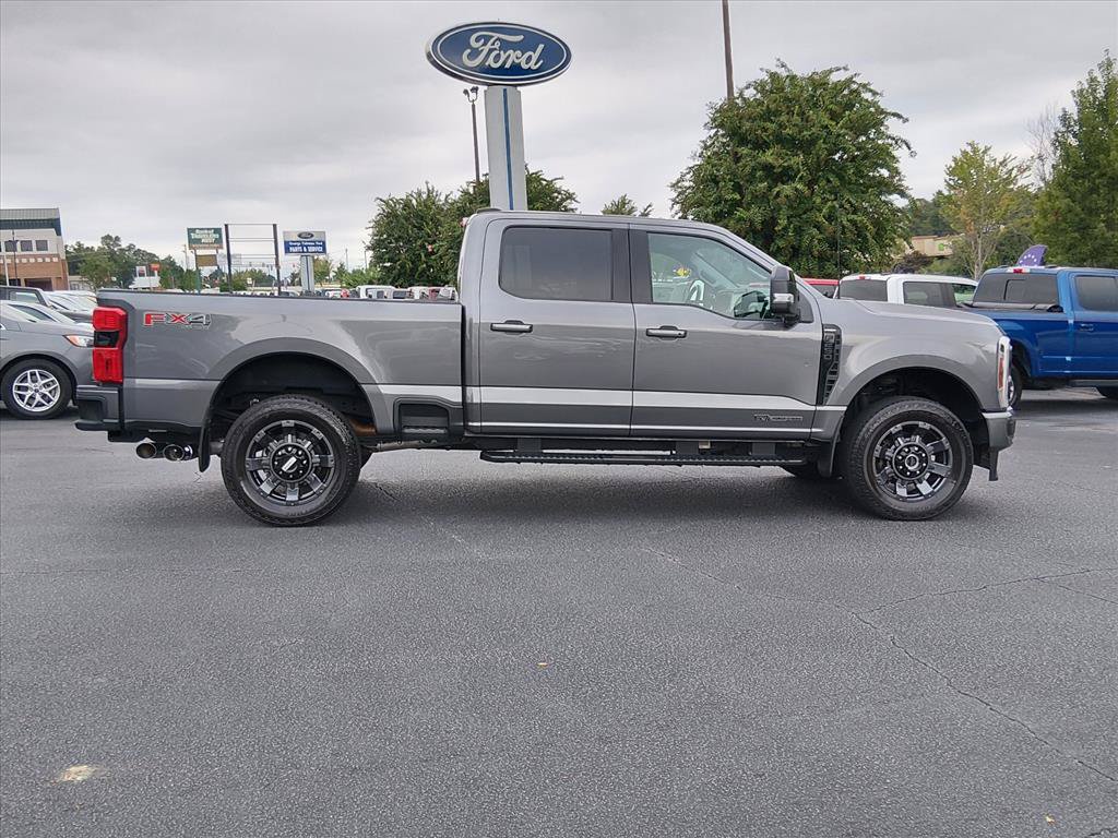 Certified 2024 Ford F250 Lariat w/ Lariat Ultimate Package AWD/4WD image 3