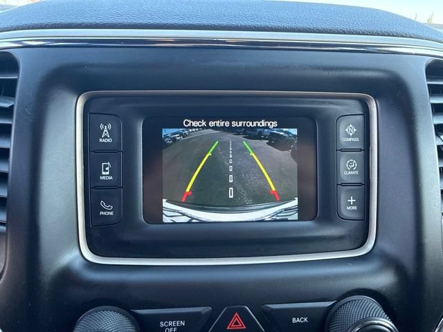 Used 2017 Jeep Grand Cherokee Laredo AWD/4WD image 27