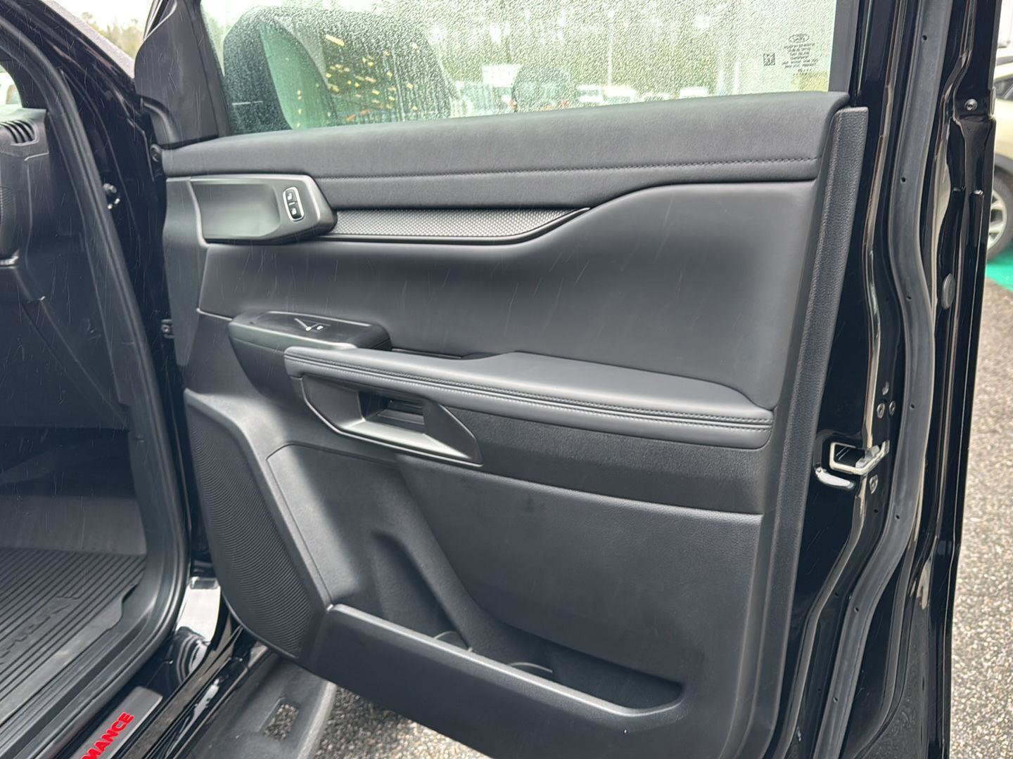 Certified 2025 Ford Ranger Raptor image 12