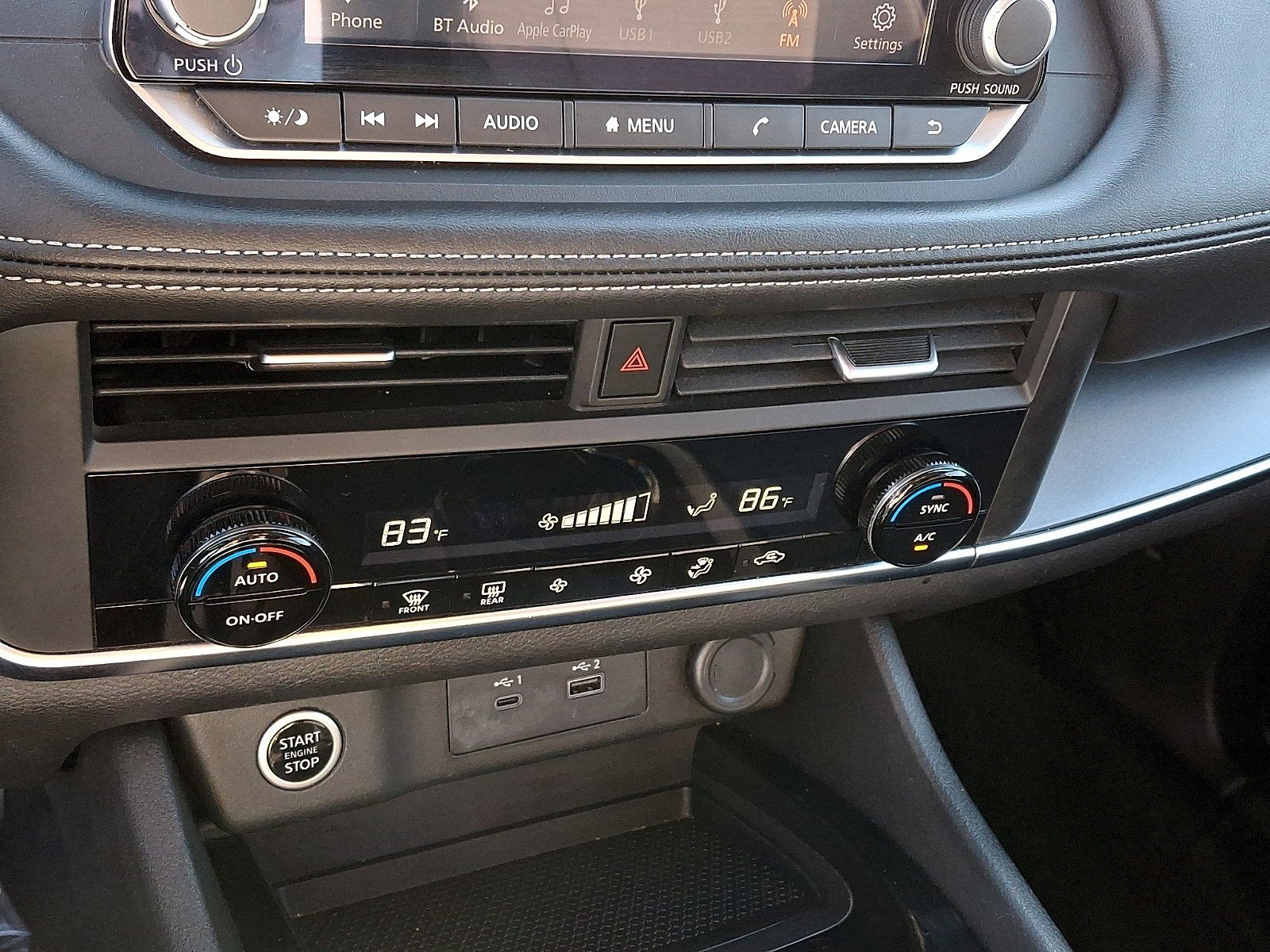 Used 2023 Nissan Rogue SV image 14