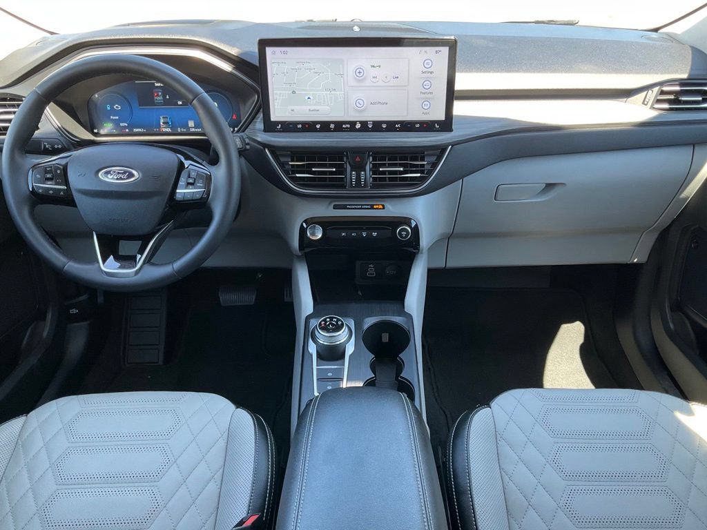Certified 2024 Ford Escape SE w/ PHEV Premium Package FWD image 30