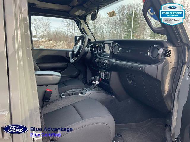 Used 2023 Jeep Wrangler Sport image 25