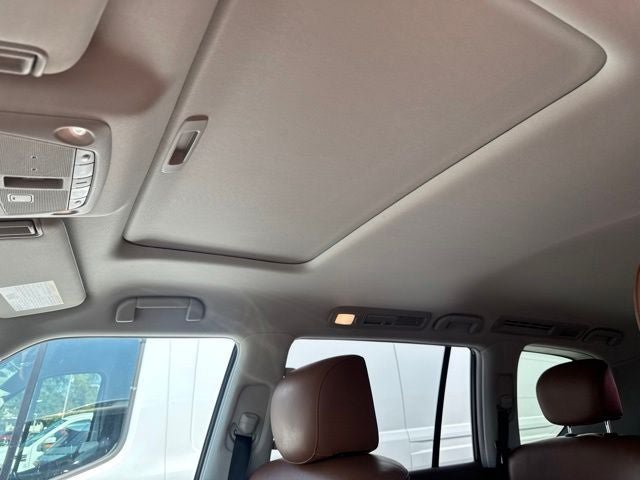 Used 2019 INFINITI QX80 Luxe w/ 22" Wheel Package AWD/4WD image 19