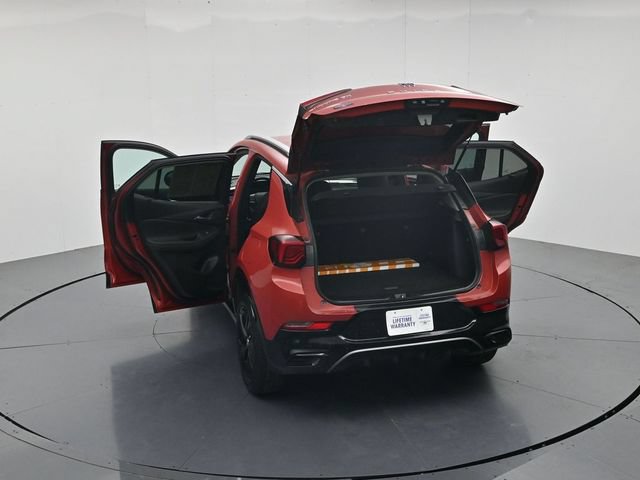 Used 2024 Buick Encore GX Sport Touring FWD image 47