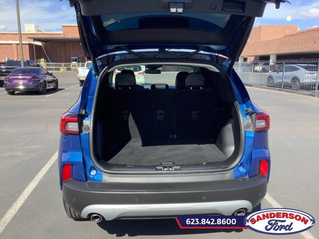 Certified 2023 Ford Escape SE w/ PHEV Premium Package FWD image 17
