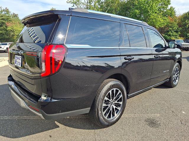 Certified 2025 Ford Expedition Platinum AWD/4WD image 6