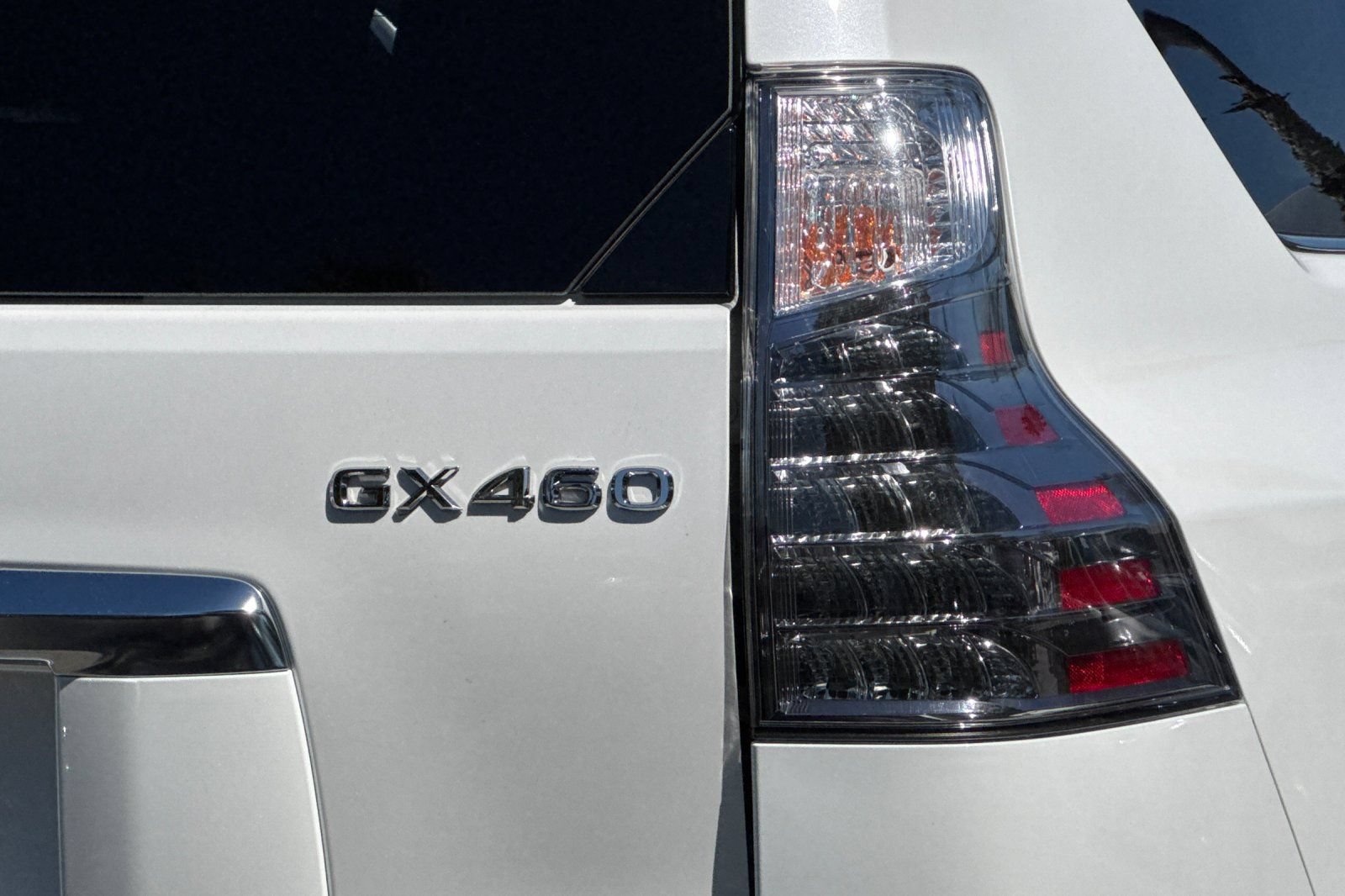 Used 2021 Lexus GX 460 Premium w/ Premium Package AWD/4WD image 28
