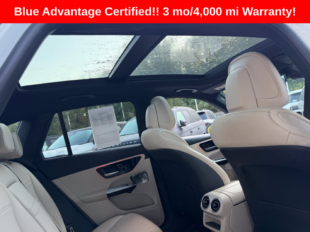 Used 2024 Mercedes-Benz GLC 300 4MATIC image 10