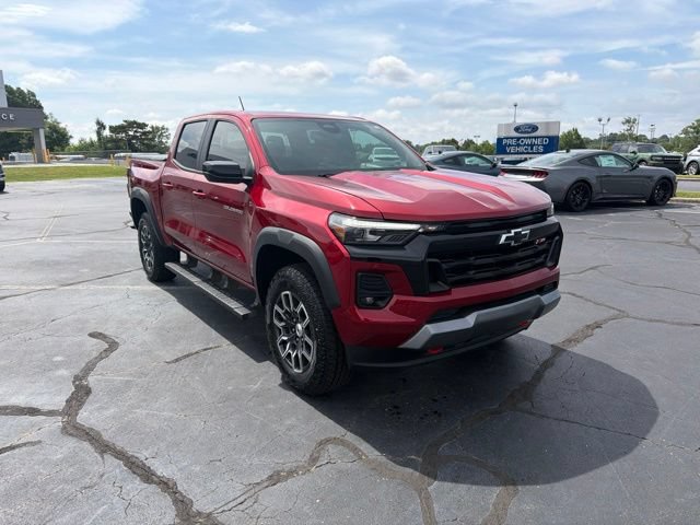 Used 2024 Chevrolet Colorado Z71 w/ Z71 Convenience Package 2 AWD/4WD image 1
