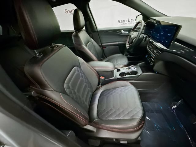 Certified 2023 Ford Escape ST-Line Elite w/ Premium Technology Package AWD/4WD image 29