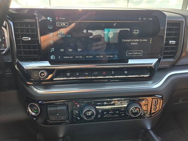 Used 2025 Chevrolet Silverado 3500 High Country w/ Technology Package image 23