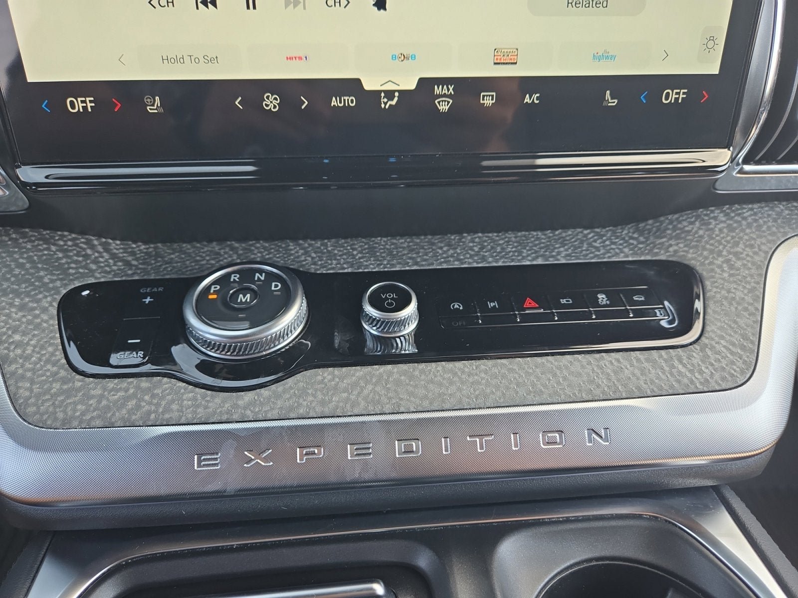 Certified 2025 Ford Expedition Tremor AWD/4WD image 20