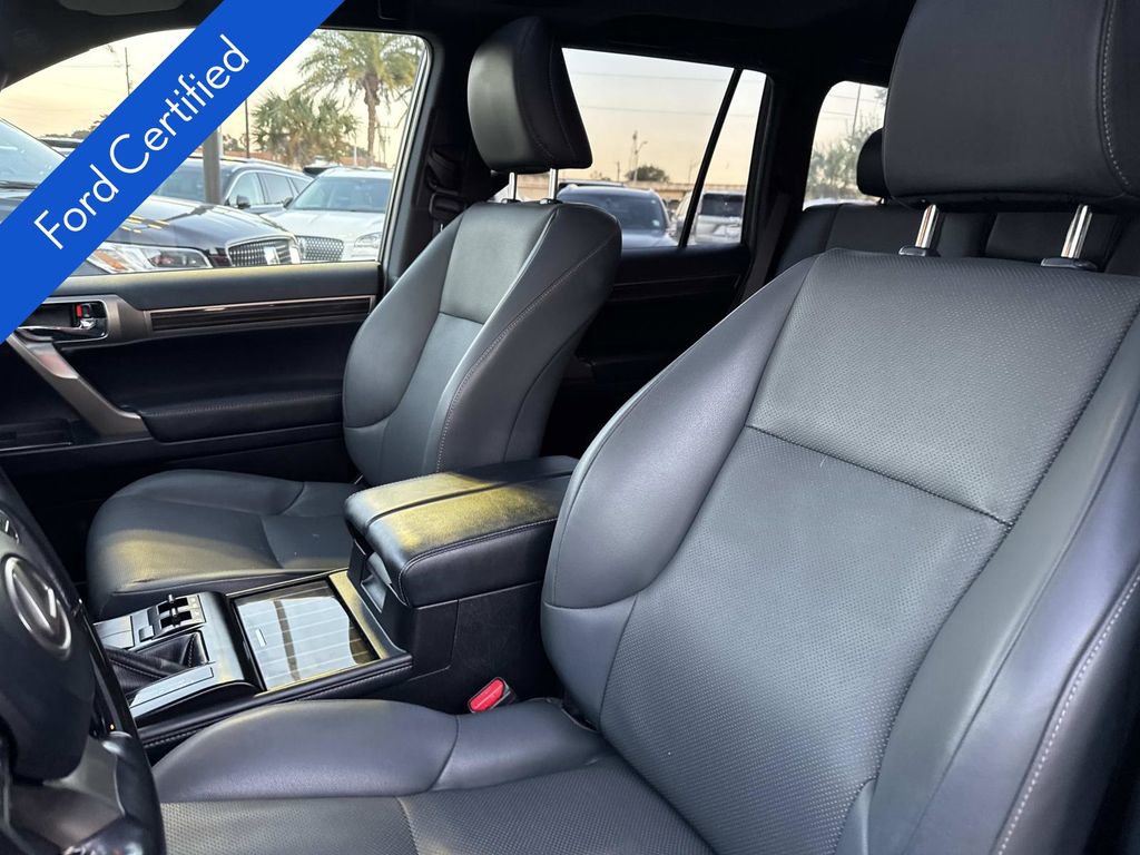 Used 2020 Lexus GX 460 Premium image 17