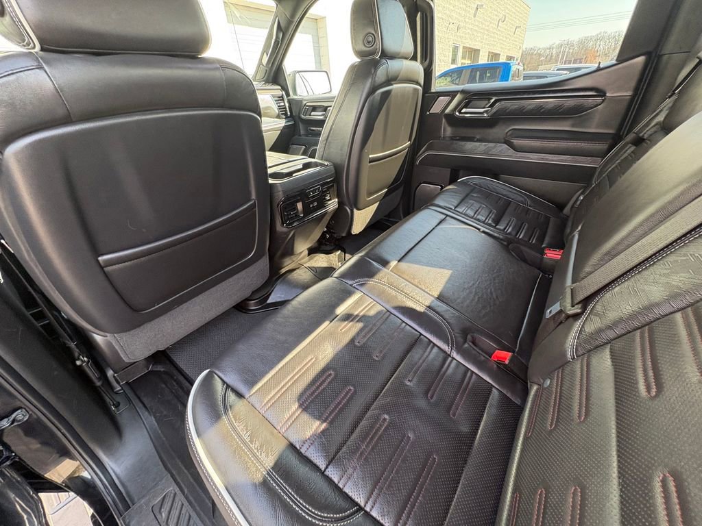 Used 2024 GMC Sierra 1500 AT4X AWD/4WD image 25
