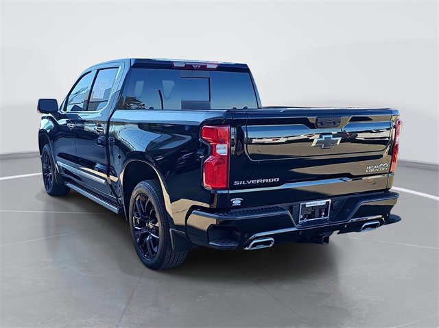 Used 2025 Chevrolet Silverado 1500 High Country image 5