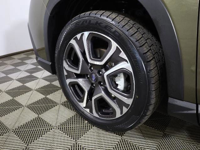 Used 2024 Subaru Ascent Limited image 34