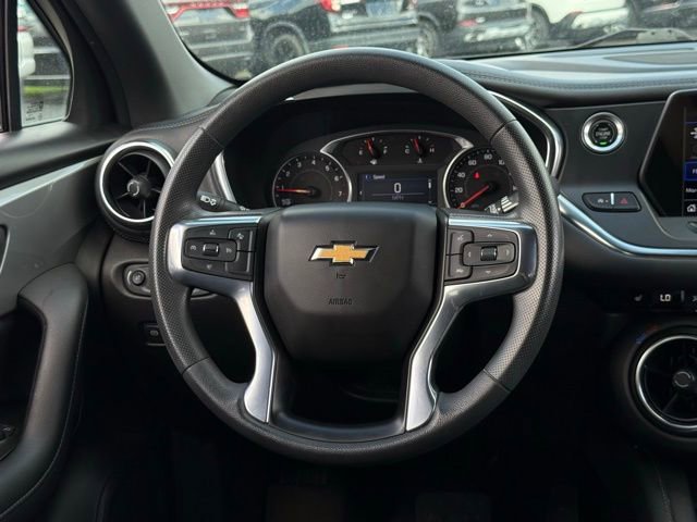 Used 2022 Chevrolet Blazer LT w/ Redline Edition FWD image 7