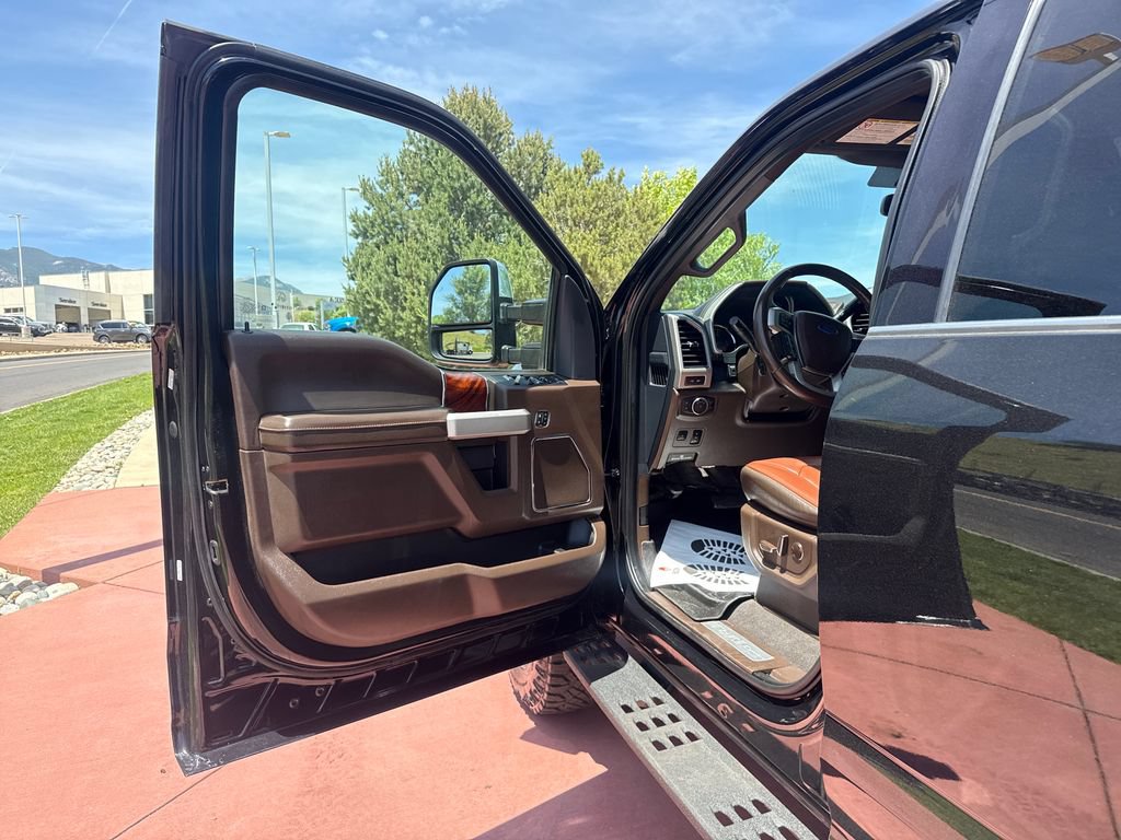 Certified 2022 Ford F250 King Ranch w/ Tremor Off-Road Package AWD/4WD image 10