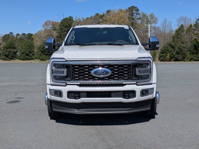 Certified 2026 Ford F450 Platinum w/ Platinum Plus Package AWD/4WD image 9