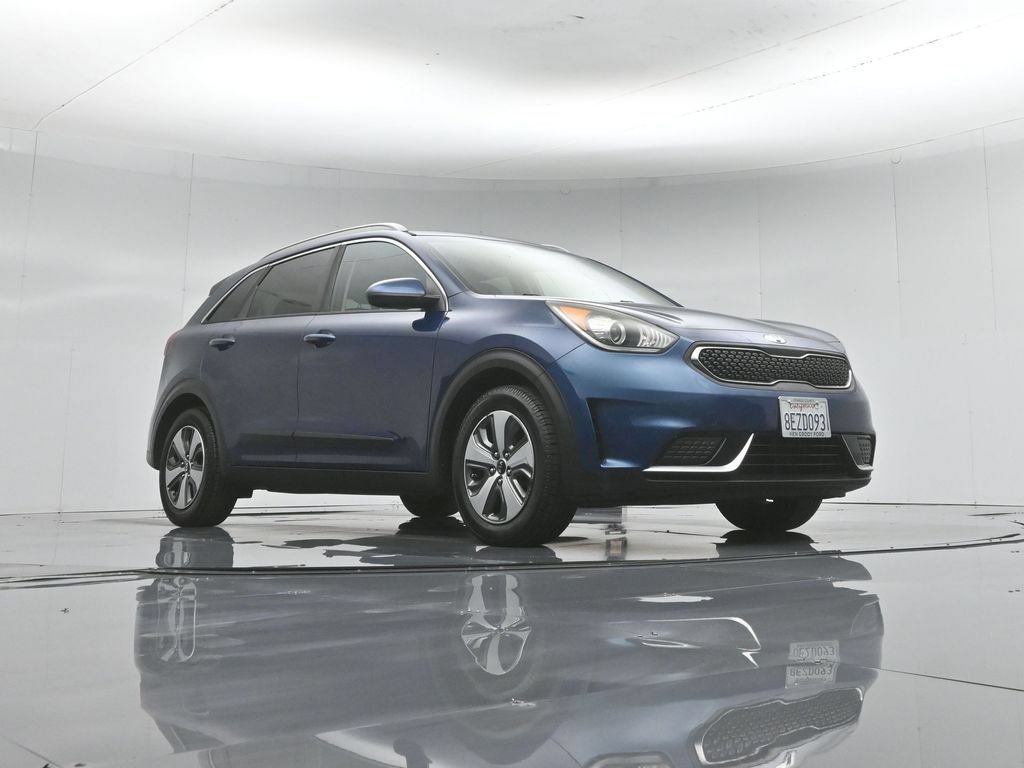 Used 2018 Kia Niro LX FWD image 78
