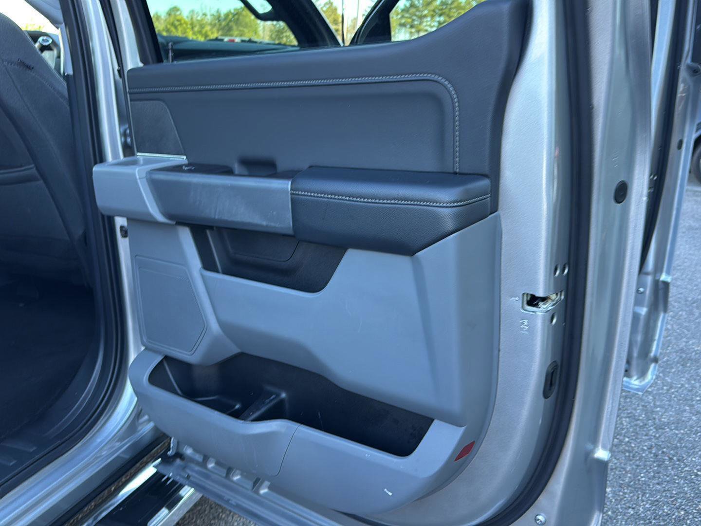 Certified 2024 Ford F150 XLT w/ Mobile Office Package image 13