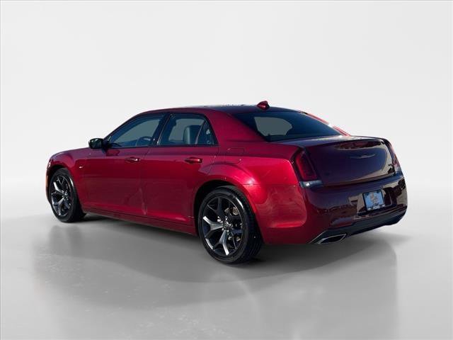 Used 2023 Chrysler 300 S image 4