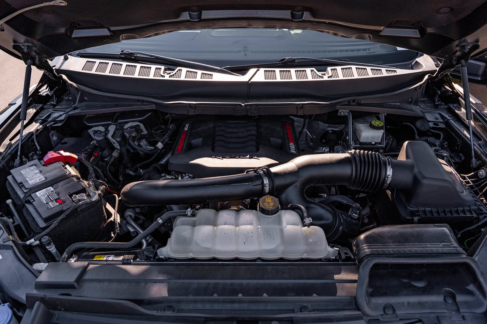 Certified 2022 Ford F150 Raptor w/ Equipment Group 801A High AWD/4WD image 21