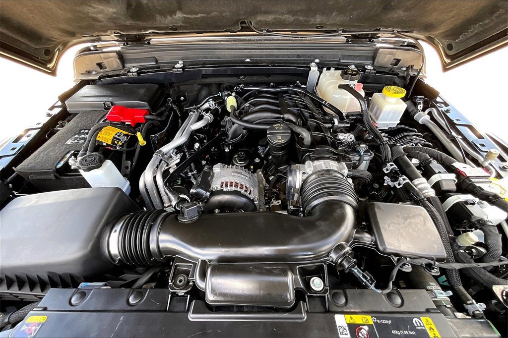 Used 2023 Jeep Gladiator Rubicon w/ Cold Weather Group image 31