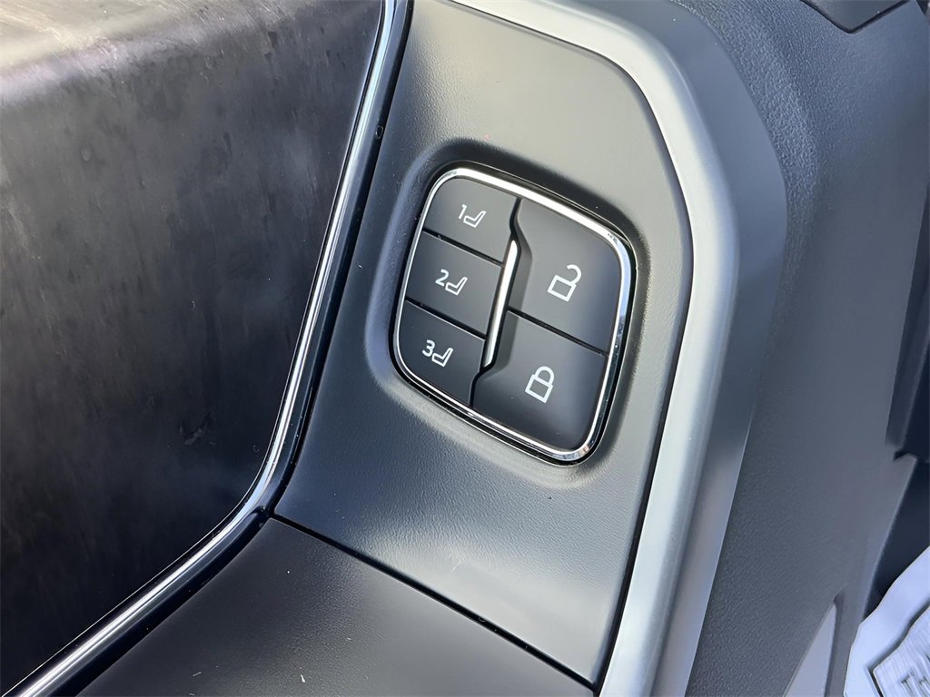 Certified 2022 Ford F150 Lightning Lariat image 34