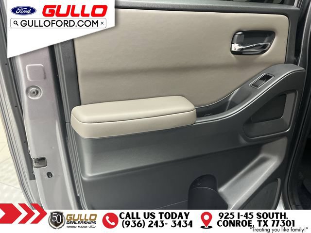 Used 2024 Nissan Frontier SV w/ SV Convenience Package RWD image 16