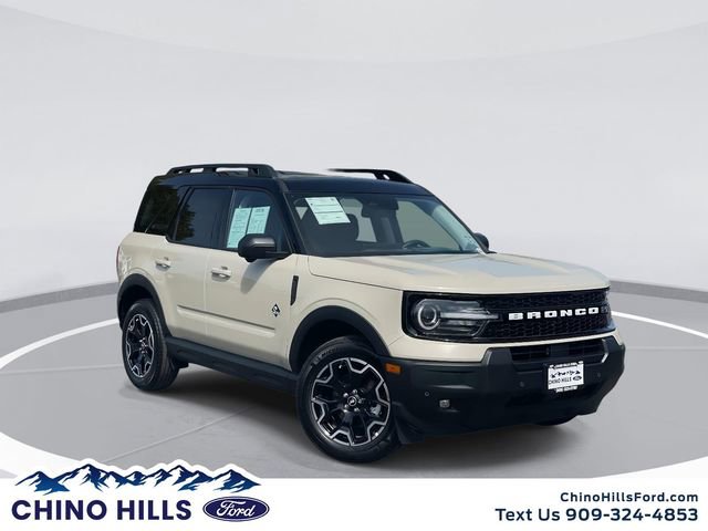 Certified 2025 Ford Bronco Sport Outer Banks w/ Outer Banks Tech Package+ image 1