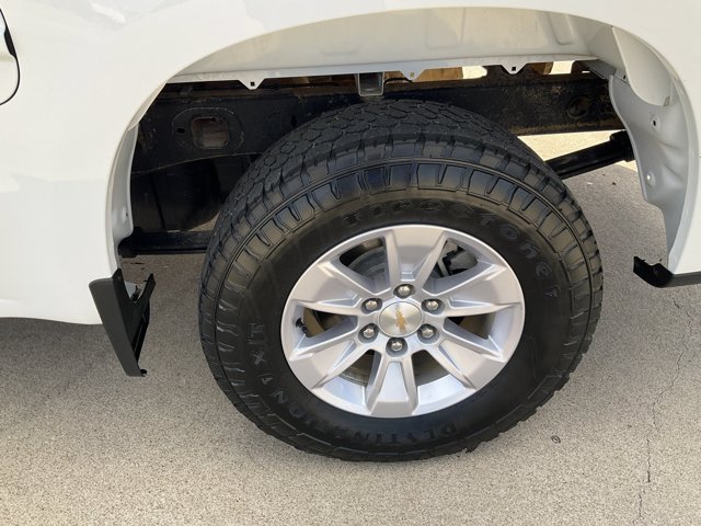 Used 2025 Chevrolet Silverado 1500 LT w/ Safety Package AWD/4WD image 15