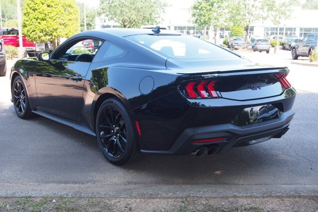 Certified 2026 Ford Mustang GT Premium RWD image 5