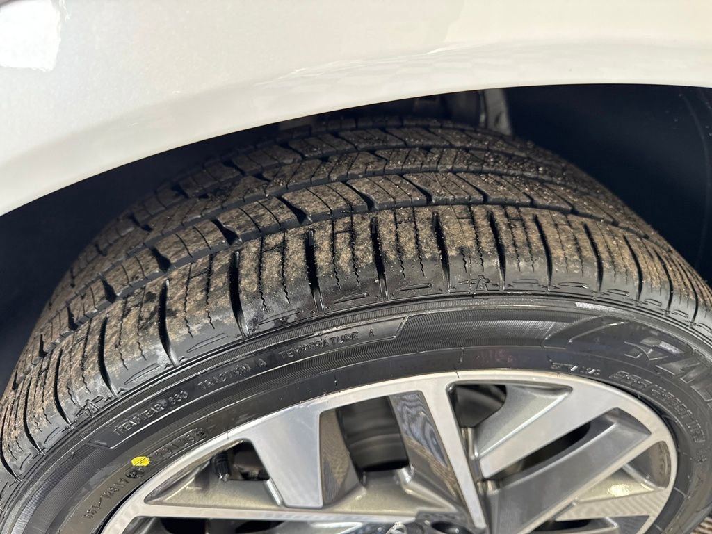 Used 2022 Hyundai Santa Fe Calligraphy image 34