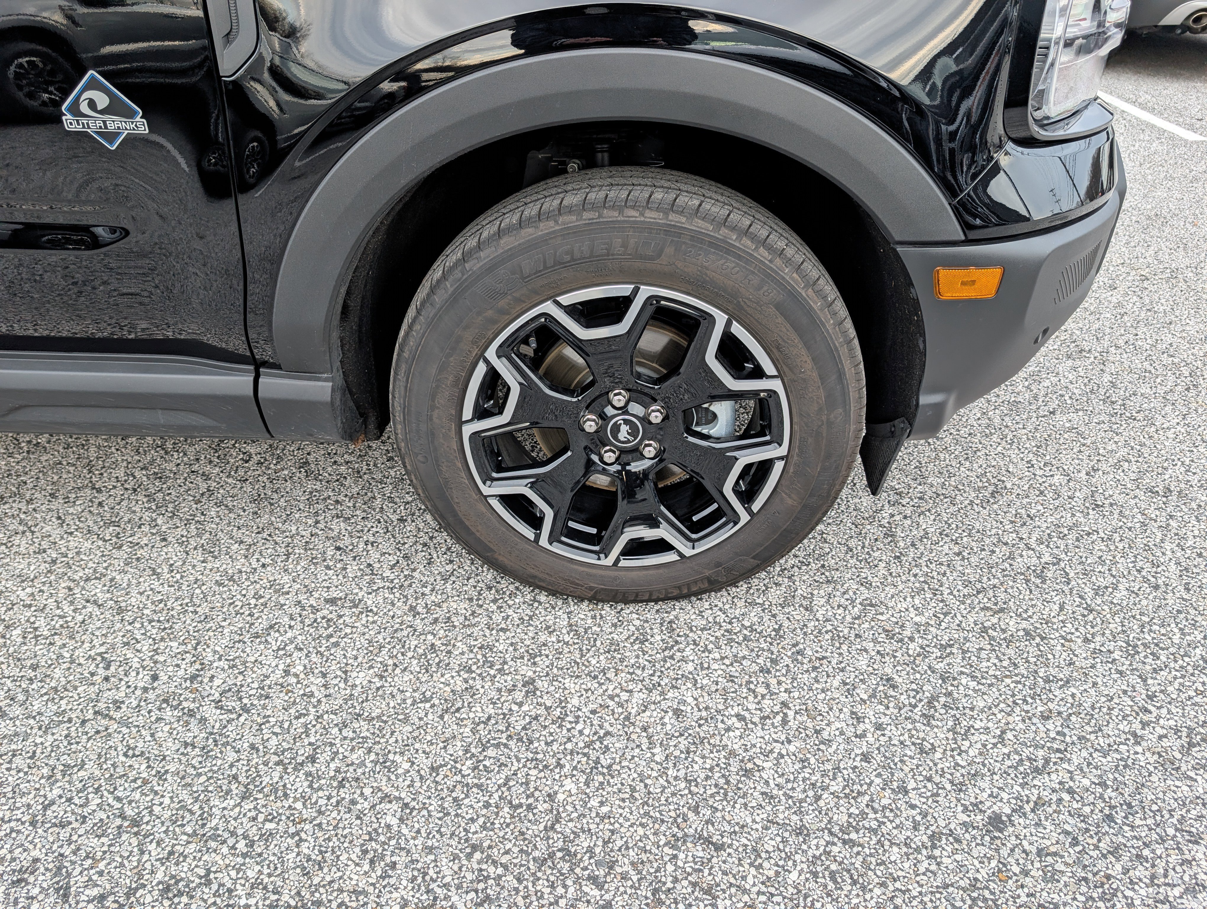 Certified 2025 Ford Bronco Sport Outer Banks w/ Outer Banks Tech Package+ image 11