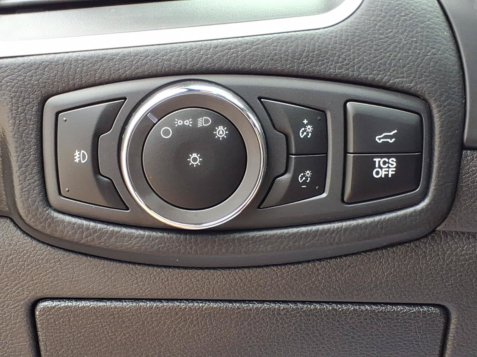 Certified 2024 Ford Edge ST-Line AWD/4WD image 17