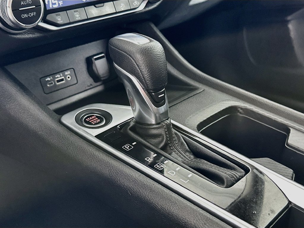 Used 2023 Nissan Sentra SV w/ All-Weather Package FWD image 18