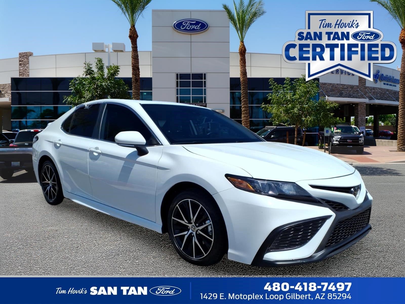 Used 2024 Toyota Camry SE w/ Audio Upgrade Package FWD image 1