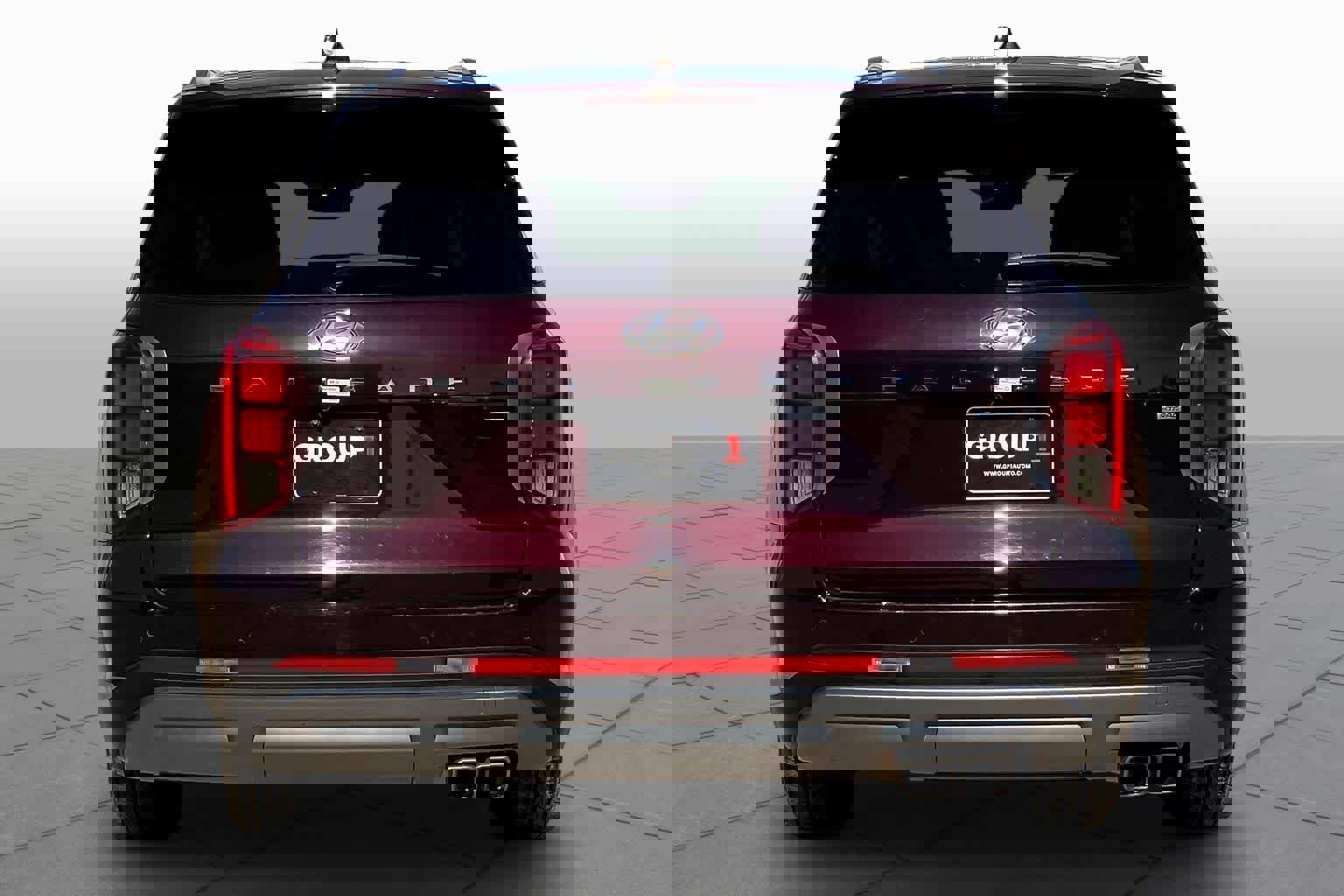 Used 2024 Hyundai Palisade SEL AWD/4WD image 2