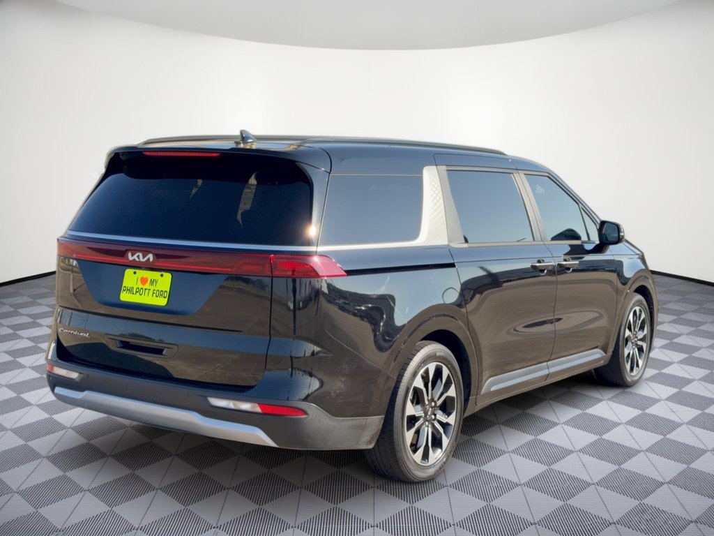 Used 2022 Kia Carnival EX FWD image 9
