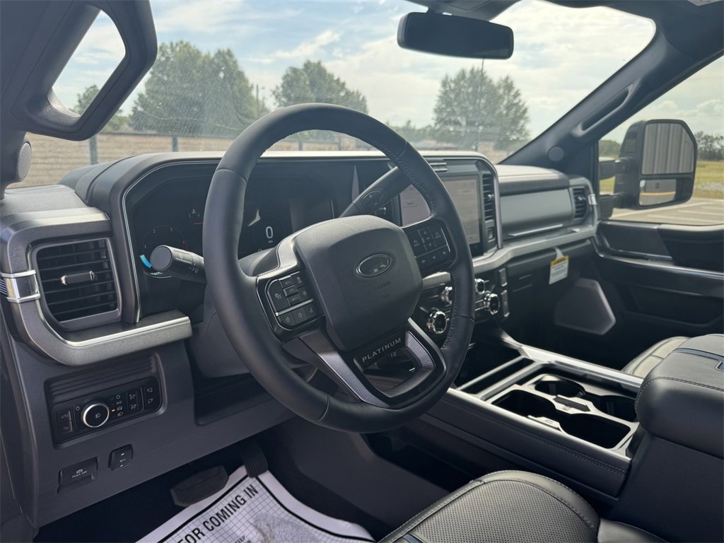 Certified 2025 Ford F250 Platinum image 13