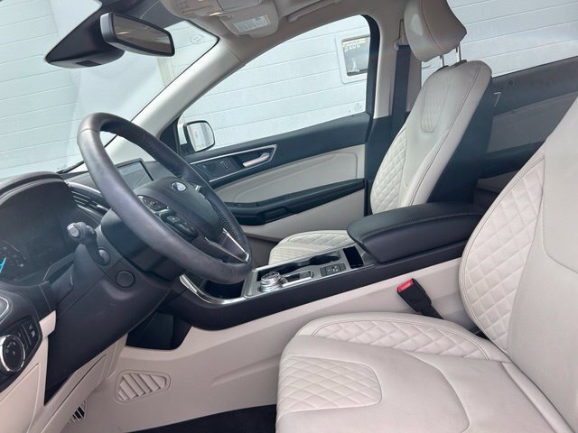 Certified 2024 Ford Edge Titanium w/ Titanium Elite Package AWD/4WD image 8