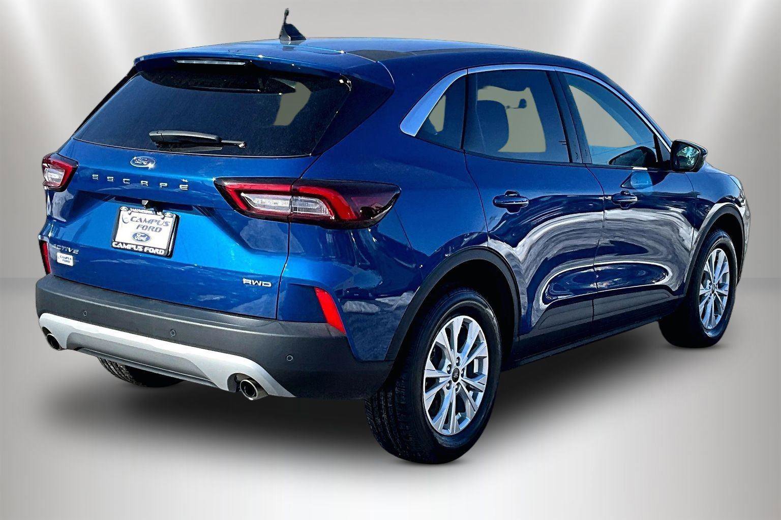 Certified 2023 Ford Escape Active w/ Tech Pack #2 image 2