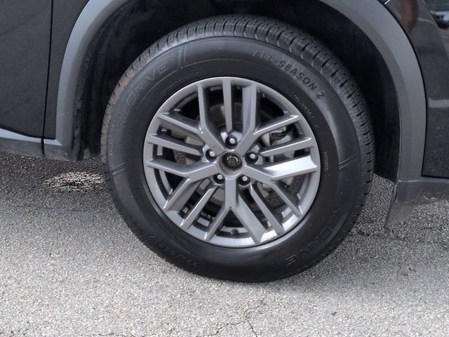 Used 2024 Nissan Rogue S FWD image 11