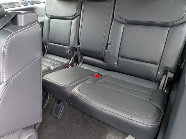 Certified 2025 Ford Expedition Platinum w/ Driver's Package AWD/4WD image 21